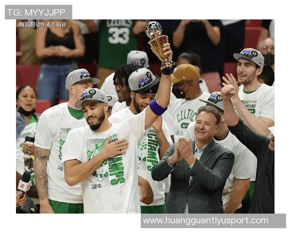 塔图姆担任运营总监寄语杜克队员保持联系随时解决问题